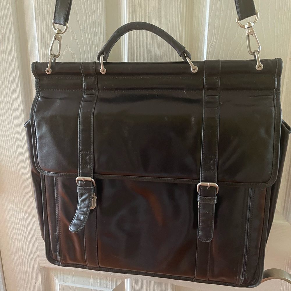 Wilson leather.Black leather Briefcase,Messenger,Computer,Satchel,shoulder bag.